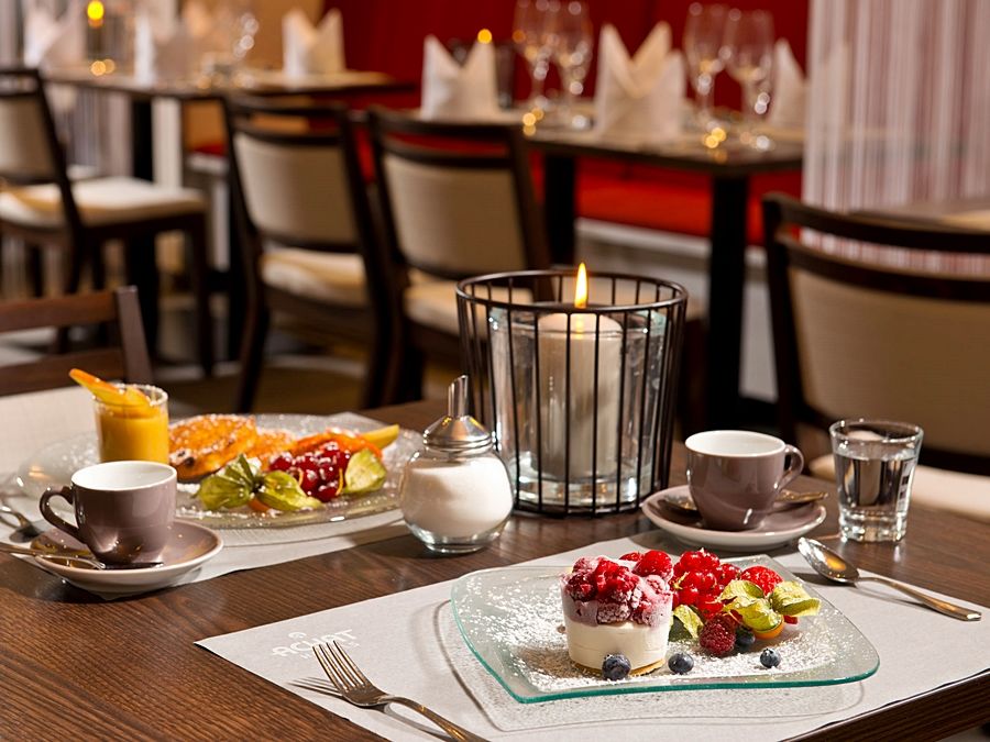 Achat Hotel Dresden Elbufer Exterior photo